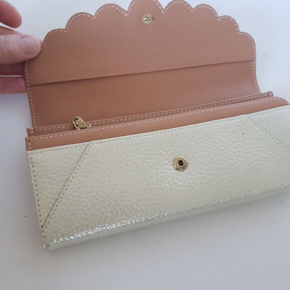 Anna Sui Wallet Clutch White Envelope Leather Owl Floral Hearts Boho Glam Box - Picture 5 of 12